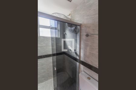 Banheiro da Suíte de apartamento à venda com 2 quartos, 150m² em Floresta, Belo Horizonte