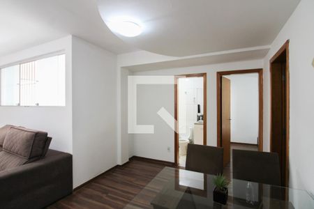 Sala de apartamento para alugar com 2 quartos, 70m² em São Sebastião, Belo Horizonte