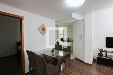 Sala de apartamento para alugar com 2 quartos, 70m² em São Sebastião, Belo Horizonte