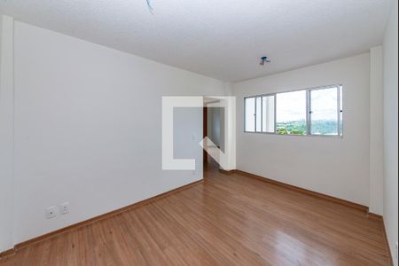 Sala de apartamento para alugar com 2 quartos, 60m² em Milionários, Belo Horizonte