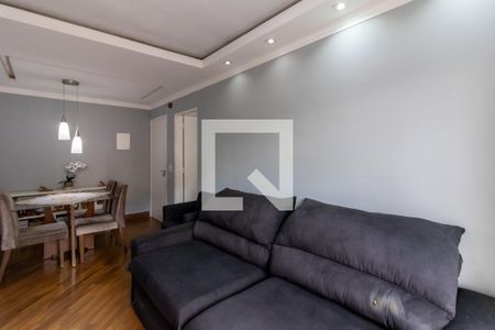 Sala de apartamento à venda com 2 quartos, 62m² em Vila Milton, Guarulhos