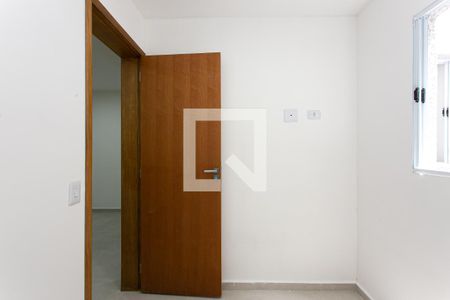 Quarto 2 de apartamento para alugar com 2 quartos, 27m² em Penha de França, São Paulo