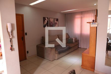 Sala de apartamento à venda com 4 quartos, 180m² em Inconfidentes, Contagem