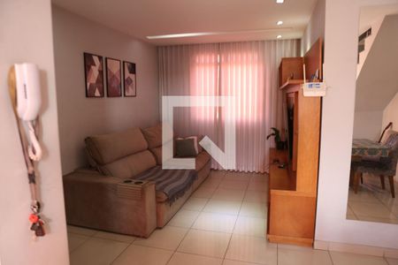 Sala de apartamento à venda com 4 quartos, 180m² em Inconfidentes, Contagem