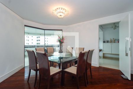 Sala de Jantar de apartamento à venda com 4 quartos, 275m² em Real Parque - Morumbi, São Paulo