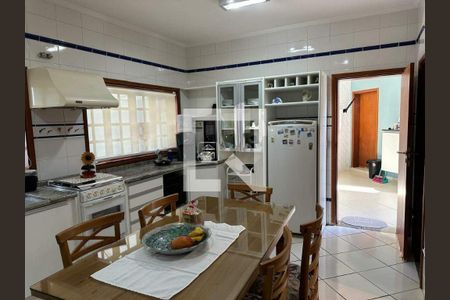 Casa à venda com 4 quartos, 495m² em Parque Xangrilá, Campinas