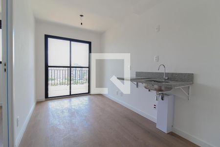 Sala/Cozinha de apartamento à venda com 1 quarto, 28m² em Moema, São Paulo