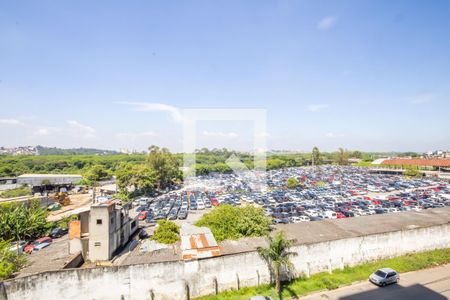 Vista da Sala de apartamento para alugar com 2 quartos, 47m² em Piratininga, Osasco