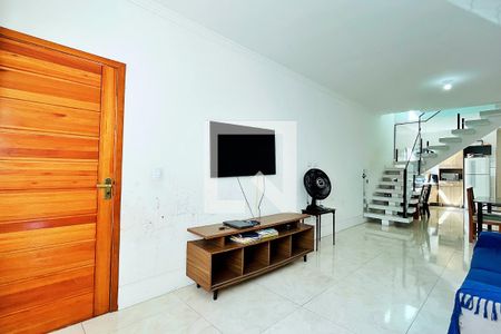 Sala de casa para alugar com 3 quartos, 150m² em Jardim Sao Francisco, Guarulhos