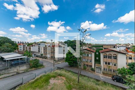 Sala de apartamento à venda com 2 quartos, 59m² em Conjunto California, Belo Horizonte