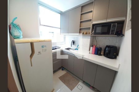 Cozinha de apartamento para alugar com 1 quarto, 30m² em Centro, São Vicente