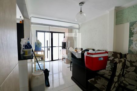 Sala de casa para alugar com 2 quartos, 80m² em Jardim Tres Marias, Guarujá