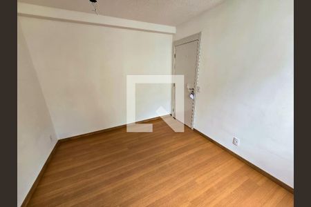 Sala de apartamento para alugar com 2 quartos, 55m² em Piedade, Rio de Janeiro