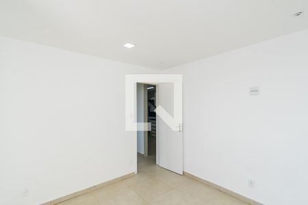 Quarto 1 de casa para alugar com 2 quartos, 50m² em Penha Circular, Rio de Janeiro