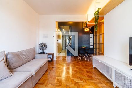 Sala de apartamento para alugar com 2 quartos, 75m² em Bela Vista, São Paulo