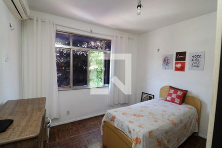 Quarto 1 de apartamento à venda com 2 quartos, 75m² em Tauá, Rio de Janeiro