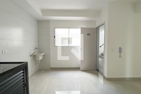 Sala/Cozinha de apartamento para alugar com 1 quarto, 32m² em Vila Mangalot, São Paulo