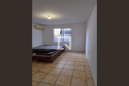 Quarto de apartamento para alugar com 1 quarto, 46m² em Kobrasol, São José