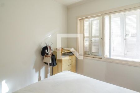 Quarto 2 de apartamento à venda com 3 quartos, 87m² em Medianeira, Porto Alegre