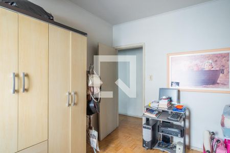 Quarto 1 de apartamento à venda com 3 quartos, 87m² em Medianeira, Porto Alegre