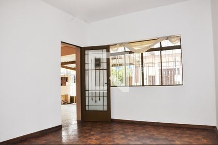 Detalhe - Sala de casa para alugar com 2 quartos, 90m² em Vila Mangalot, São Paulo