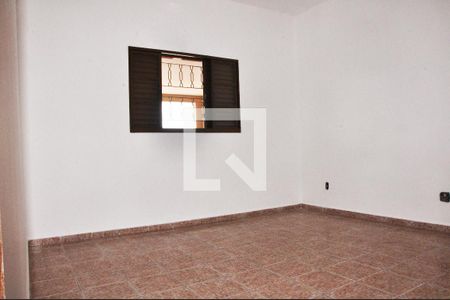 Quarto 02 de casa para alugar com 2 quartos, 90m² em Vila Mangalot, São Paulo