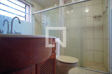 Banheiro Corredor de apartamento à venda com 1 quarto, 40m² em Jardim São Pedro, Porto Alegre