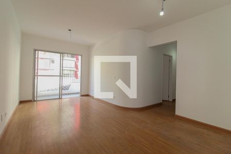 Sala de apartamento à venda com 3 quartos, 84m² em Vila Olímpia, São Paulo