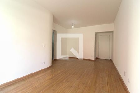 Sala de apartamento à venda com 3 quartos, 84m² em Vila Olímpia, São Paulo