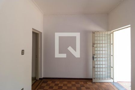 Sala 01 de casa para alugar com 3 quartos, 300m² em Vila Jequitibas, Campinas