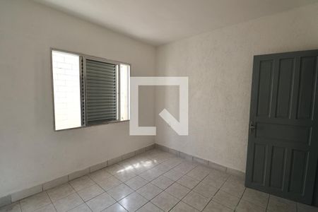 Quarto de casa para alugar com 2 quartos, 70m² em Vila Santa Rosa, Guarujá