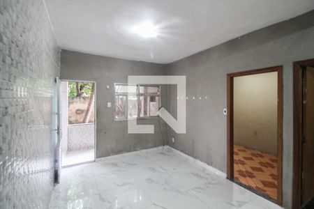 Sala de casa para alugar com 2 quartos, 90m² em Jardim Iguaçu, Nova Iguaçu