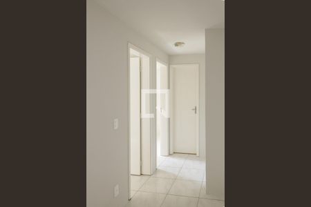 Corredor de apartamento à venda com 2 quartos, 39m² em Parque Santa Fé, Porto Alegre