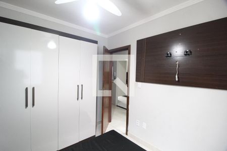 Quarto 1 de apartamento para alugar com 2 quartos, 60m² em Cazeca, Uberlândia