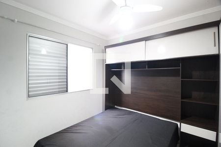 Quarto 1 de apartamento para alugar com 2 quartos, 60m² em Cazeca, Uberlândia