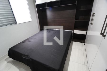 Quarto 1 de apartamento para alugar com 2 quartos, 60m² em Cazeca, Uberlândia