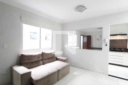 Sala de apartamento para alugar com 2 quartos, 60m² em Cazeca, Uberlândia