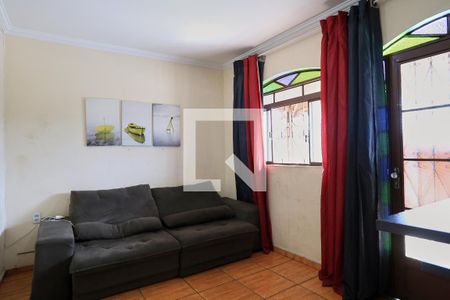 Sala de casa à venda com 2 quartos, 62m² em Maria Virgínia, Belo Horizonte