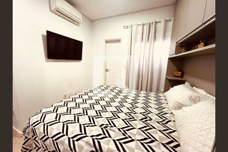 Quarto de apartamento para alugar com 3 quartos, 82m² em José Menino, Santos