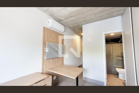 Sala / Quarto de kitnet/studio para alugar com 1 quarto, 17m² em Cidade Universitária, Campinas