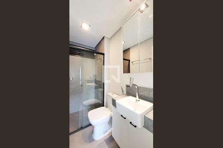 Banheiro Social de kitnet/studio para alugar com 1 quarto, 17m² em Cidade Universitária, Campinas