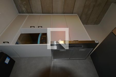 Cozinha de kitnet/studio para alugar com 1 quarto, 17m² em Cidade Universitária, Campinas