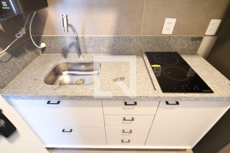 Cozinha de kitnet/studio para alugar com 1 quarto, 17m² em Cidade Universitária, Campinas