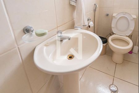 Lavabo de casa à venda com 4 quartos, 130m² em Vila Scarpelli, Santo André