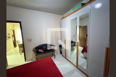 Quarto 1 de casa à venda com 2 quartos, 80m² em Jardim Industrial, Contagem