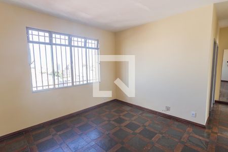 Sala de apartamento à venda com 2 quartos, 58m² em Santa Efigênia, Belo Horizonte