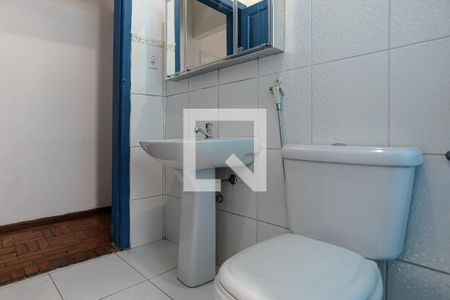 Banheiro de casa para alugar com 2 quartos, 138m² em Vila Nancy, Mogi das Cruzes