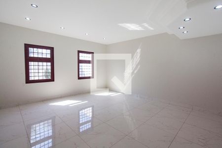 Sala de casa para alugar com 3 quartos, 300m² em Custódio Pereira, Uberlândia