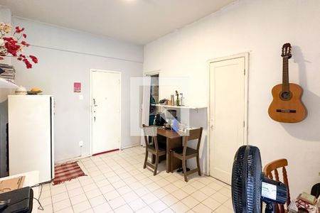 Sala de apartamento para alugar com 1 quarto, 40m² em Botafogo, Rio de Janeiro