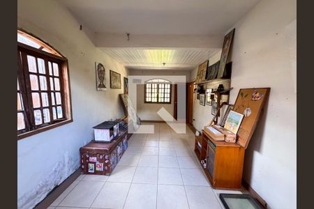 Casa à venda com 4 quartos, 250m² em Betânia, Belo Horizonte